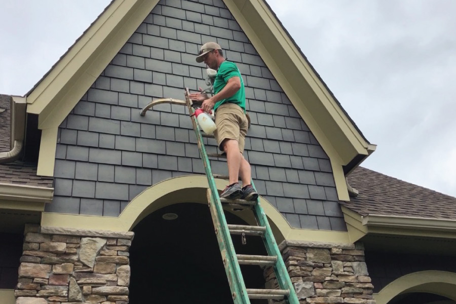 cleaning chalky exterior paint