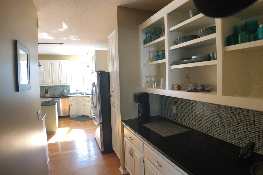 Eagan Minnesota Kitchen update after our cabinet painters finished
